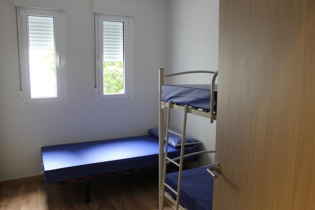 Pension-Albergue Puente Ribeira Саррия Стая снимка